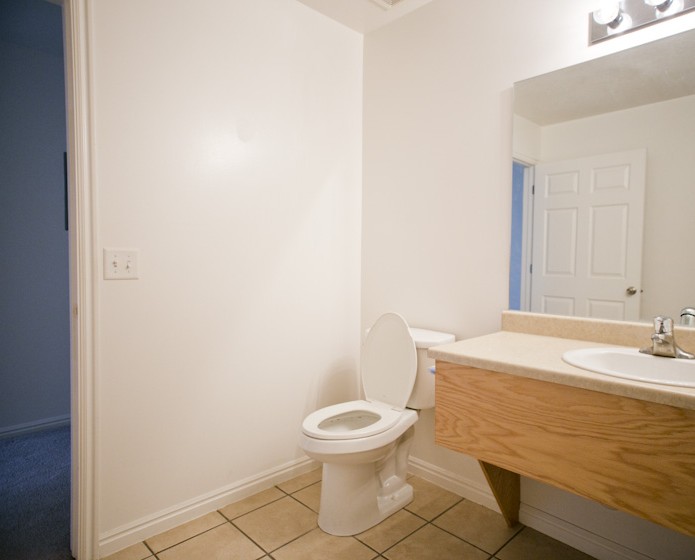 handicapped accessible apartments